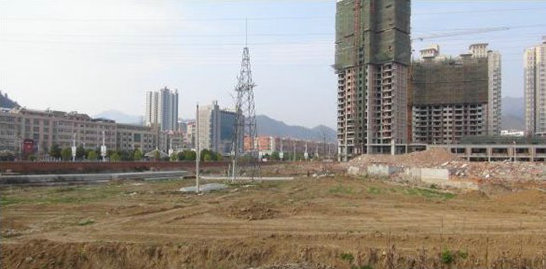 Ȫ���ϰ��з����н鹫˾