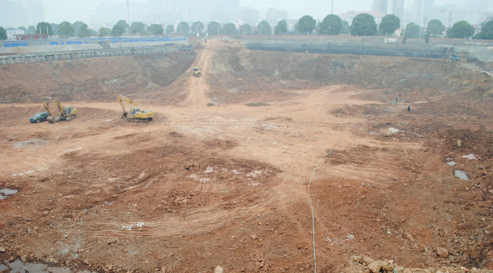 Ȫ���з����н鹫˾